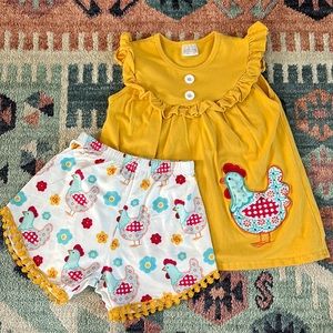 Matching set with chickens